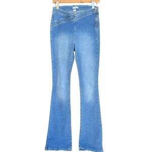 Y2K Forever 21 Flare Jeans‎ Low Rise Light Wash Size S Retro Sleaze Baby Tee